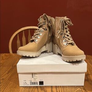 Dolce Vite Hank Cafe Lace-Up Boots